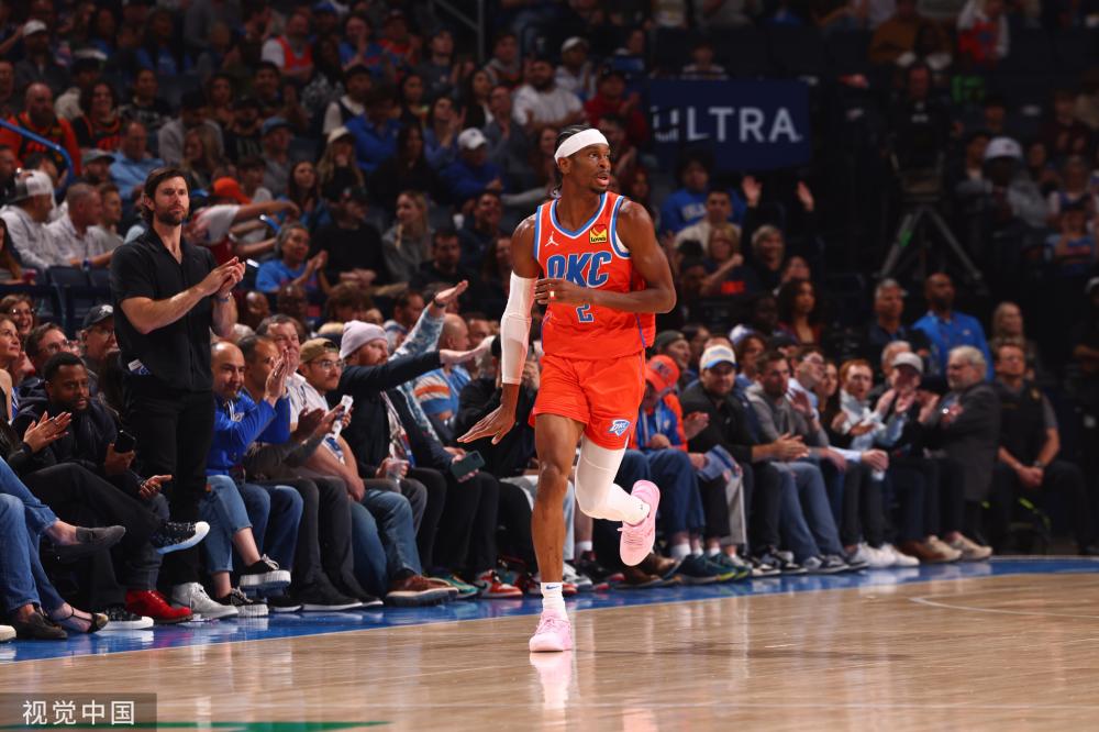 库里在一次 库里在一次