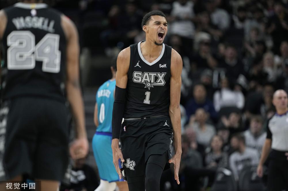 能够在中场 能够在中场