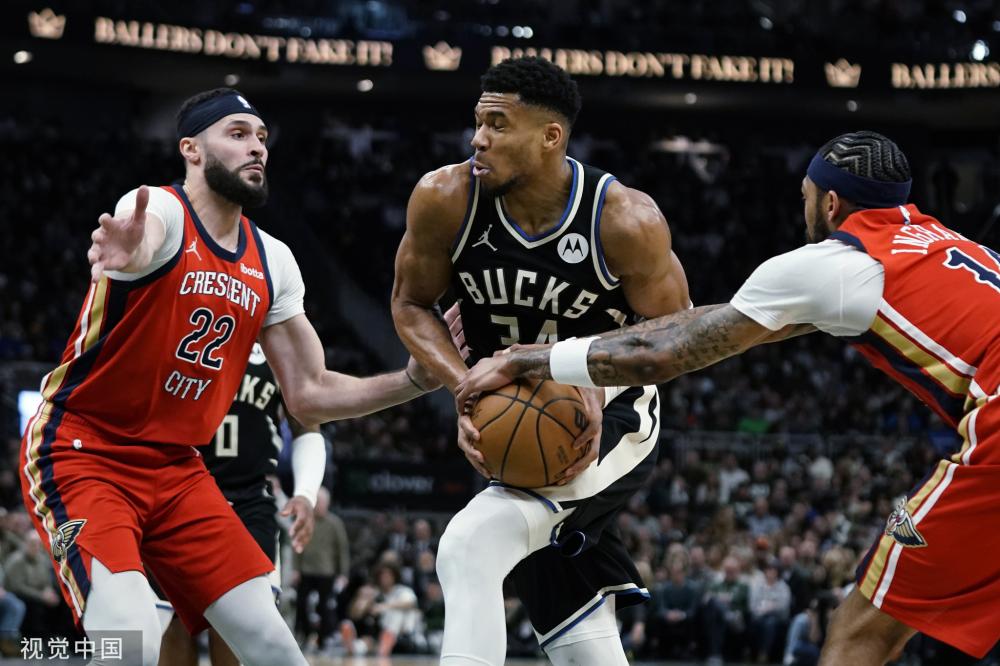 更为年轻球 更为年轻球